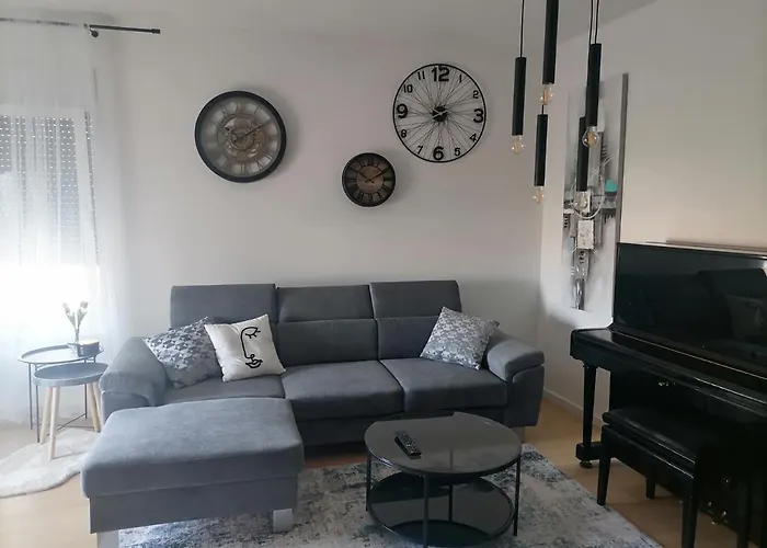 Piano Penthouse Apartment